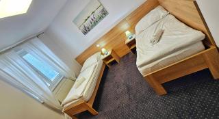 MOTOREST-PENSION U HRACHŮ,s.r.o. - 6