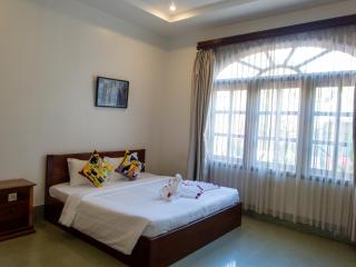 Share Happy Hotel - 6