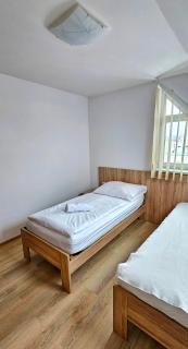 MOTOREST-PENSION U HRACHŮ,s.r.o. - 3