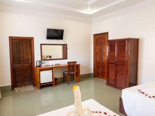 Share Happy Hotel - 3