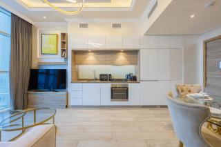 Studio One - Beautiful One Bedroom - 5