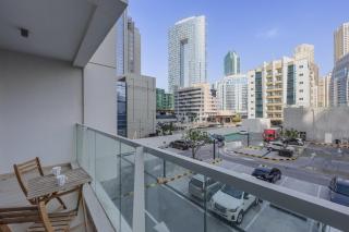 Vacationer Holiday Homes I Beautiful 1 Bed l Close to Marina Promenade - 9