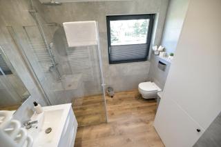 Sun & Garden View - 5