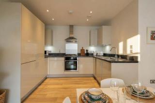 Fantastic 1 Bed Apartment in Crawley - Crawley - 9