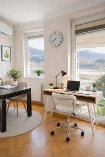 Spacious 2BR with Lake Access & Mountain View - Ohrid - 0