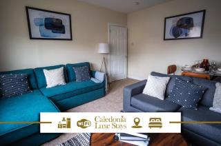 2 BDR Flat At Caledonia Luxe Stays Short Lets & Serviced Accommodation Shotts - Kirk of Shotts - 0