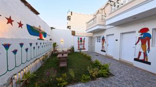 Celia Guest House - 5