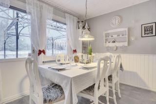 Villa Red House Arctic Circle - 1