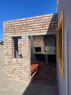 Eighth Avenue Self Catering Accommodation - 2