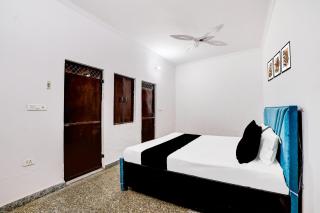 SPOT ON Royal Residency - 1