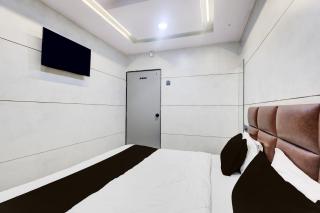 Hotel O Castle Rooms - 7