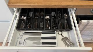 Neue Wohnung für Monteurteams - Küche - Wifi - Parkplätze - TV - Balkon - 2