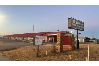 HiWay Inn Express Elk City Route 66 - 7