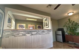 HiWay Inn Express Elk City Route 66 - 5