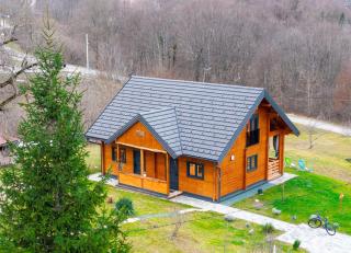 Wooden Villa Old Oak Plitvice Lakes - 0