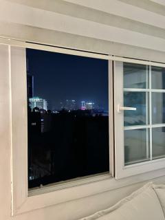 Modern Downtown Apt with Nile View - 7