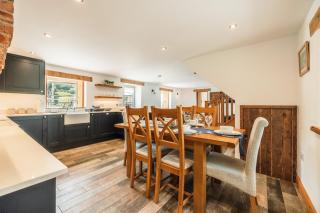 Riverside dairy in the Peak District national park - 3