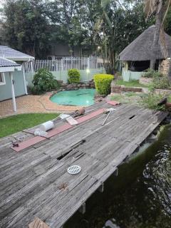 Royaltics place - one bedroom with a pool - 9