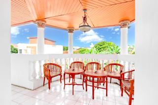 Hotel O near Lapangan Besar Mandala Krida formerly Among Rogo Family Hotel - 2