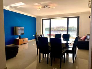 Valletta Harbour View - Signature - 2