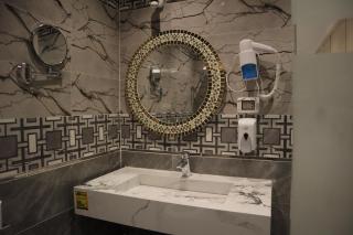 LUSINDA HOTEL MANAGEMENT BY ZAD - 8