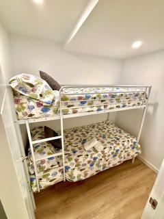 Renovated apartment 15 minutes from Sol - 3