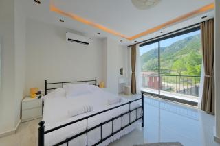 Villa X Doğanın Kalbinde Özel Havuzlu İzole Biotasarım Villa - 3