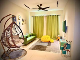 SLEEK COTTAGE GLEN PLUs - 6