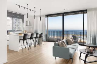 Apartment overlooks the sea from almost every window ! - 9