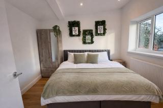 2-Bed - Bridgwater Rd - Stylish, Free Parking - 5