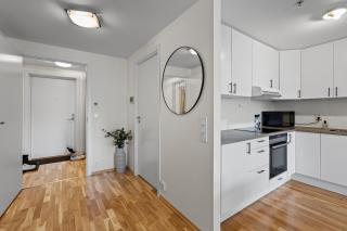 Convenient Bergen Stay with Easy Transport Connections - 4