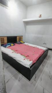 Madhav Home Stay - 0