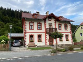 Altes Stadthaus von 1909-liebevoll renoviert - 8