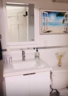 NEW PRIVATE STUDIO MAGIC CITY OF MIAMI, GATED PARKING - 3