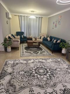 شقة فندقية 3 نوم 3 حمام رسيبشن - 7