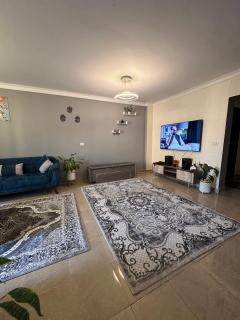 شقة فندقية 3 نوم 3 حمام رسيبشن - 4