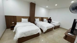 Bich Phuong Hotel, Motorbikes and Tours - 7