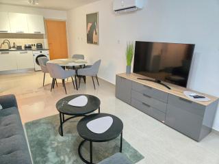 Thea Court 1 - A - 3