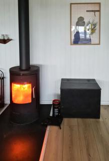 Charming Summer House Near Beach - 1