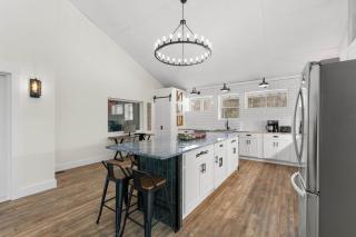 Brand New 4000 SF Vacation Home on 53 acres! - 9