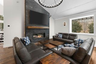 Brand New 4000 SF Vacation Home on 53 acres! - 2