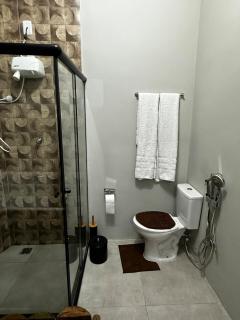 5 pessoas-praia-jacuzzi-Ar em cada quarto -Wi-Fi-estacionamento Residencial Raio de Sol - 2