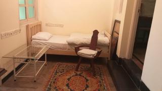 Central Delhi Flat close to Rajiv Chowk and Airport Line Access - 5