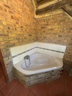 Inyala Game Lodge - 1