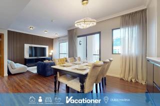 Sparkle Tower - Chic Three Bed with Marina View - 0