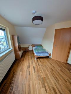 Charmantes Haus - Wintergarten, Pool und Seenähe - 4