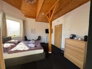 Dvůr Stupice -  - 5