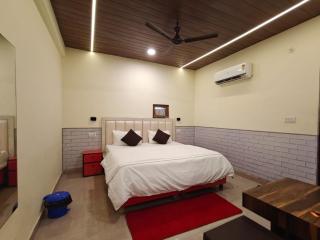 Sunrise Taj Mahal Hotel - 7