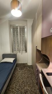 Cozy Single Room - 7