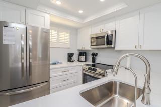 Ocean Village Club C14 - 2